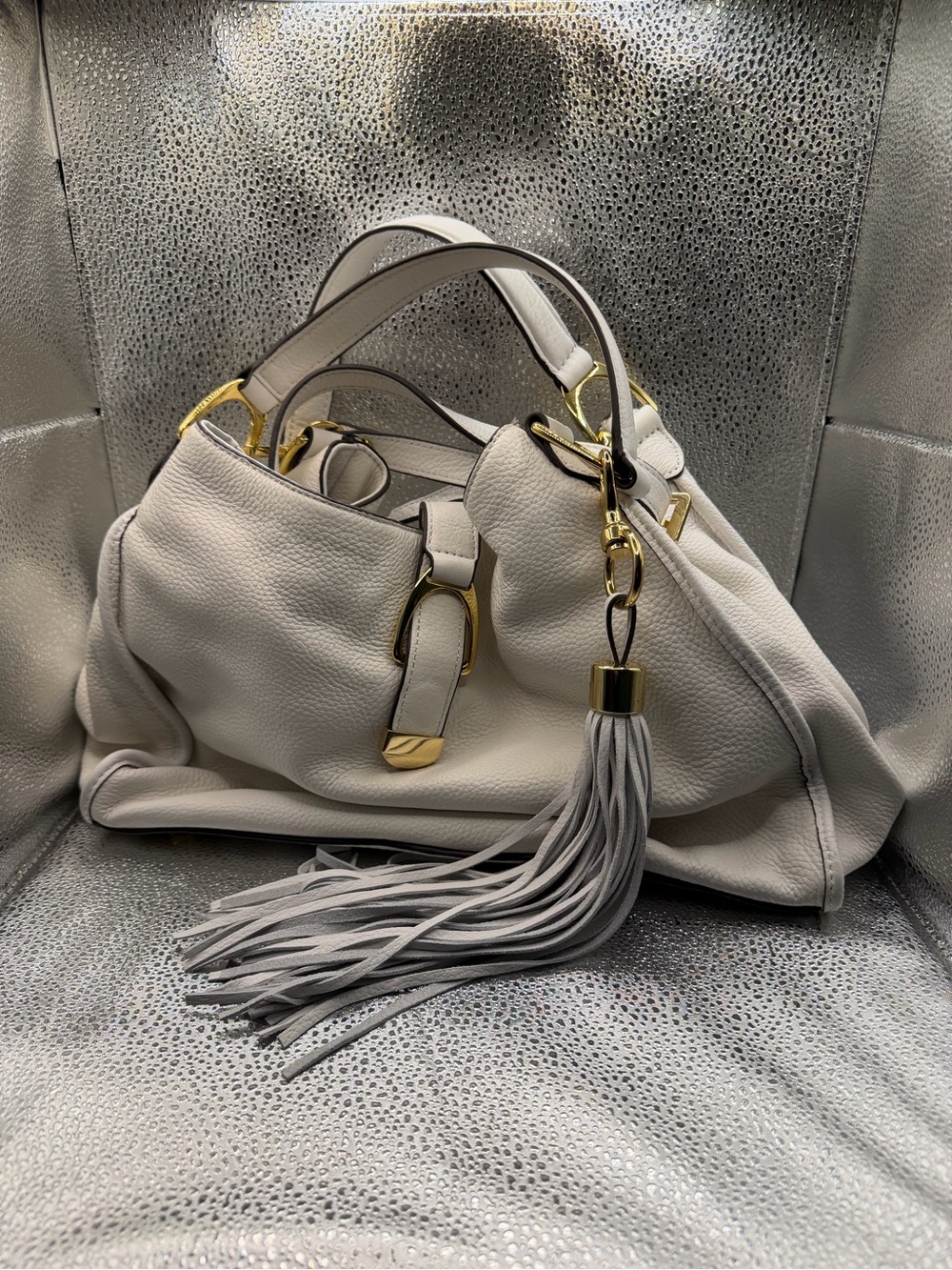G.I.L.I. White Leather Shoulder Satchel with Tassel